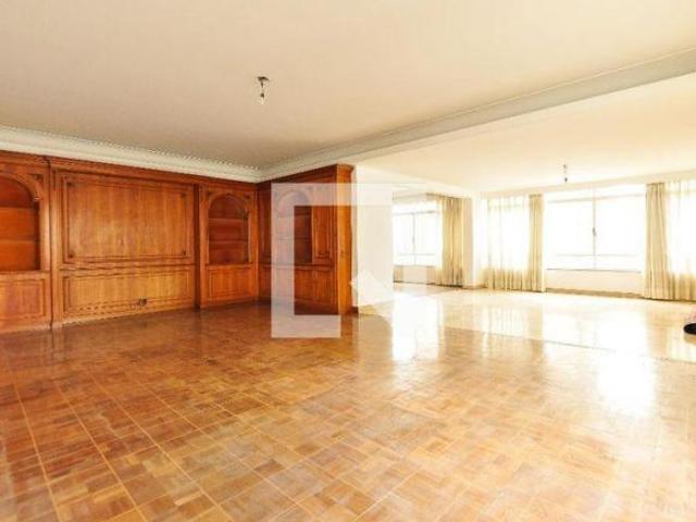 Apartamento à Venda Jardim Paulista, 3 Quartos, 300 m2