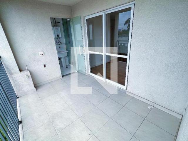 Apartamento à Venda Lapa, 2 Quartos, 70 m2