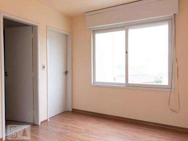 Apartamento à Venda Passo D&apos areia, 1 Quarto, 50 m² Porto Alegre