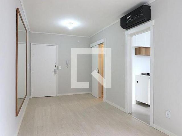 Apartamento à Venda Passo D&apos areia, 1 Quarto, 25 m² Porto Alegre