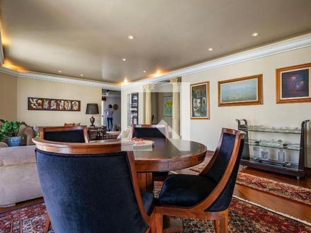 Apartamento à Venda Paraíso, 3 Quartos, 361 m2