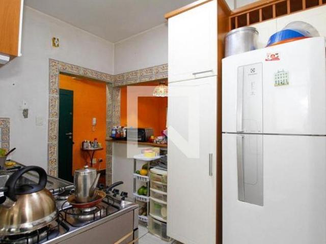 Apartamento à Venda Pinheiros, 2 Quartos, 81 m2