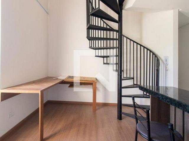 Apartamento à Venda Portão, 1 Quarto, 36 m² Curitiba
