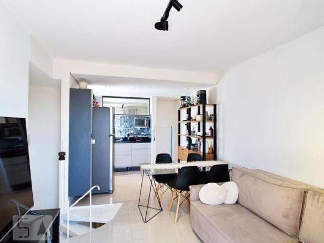 Apartamento à Venda Portal do Morumbi, 1 Quarto, 65 m² São Paulo