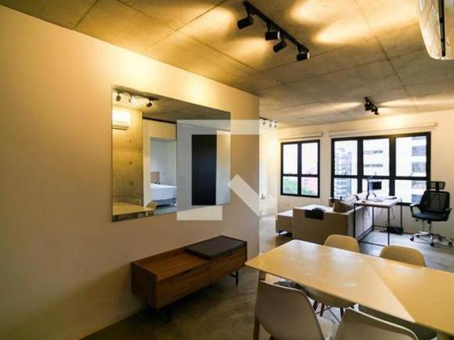 Apartamento à Venda Portal do Morumbi, 1 Quarto, 70 m² São Paulo