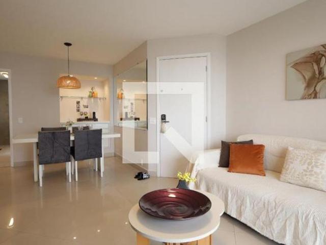 Apartamento à Venda Portal do Morumbi, 3 Quartos, 95 m2