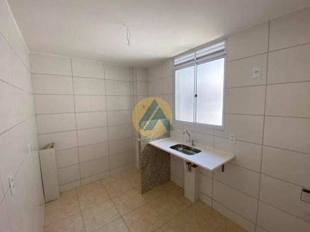 Apartamento à venda, pronto pra morar, em Passos/MG