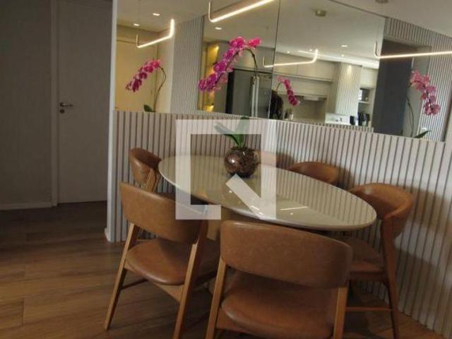 Apartamento à Venda Quitaúna, 2 Quartos, 61 m2