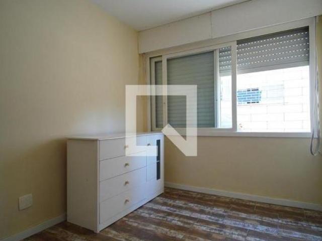 Apartamento à Venda Rubem Berta, 1 Quarto, 28 m² Porto Alegre