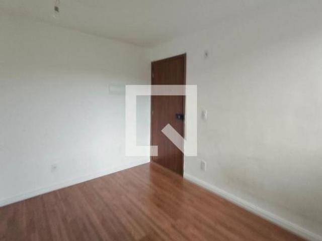 Apartamento à Venda Res. Cosmos, 2 Quartos, 44 m2
