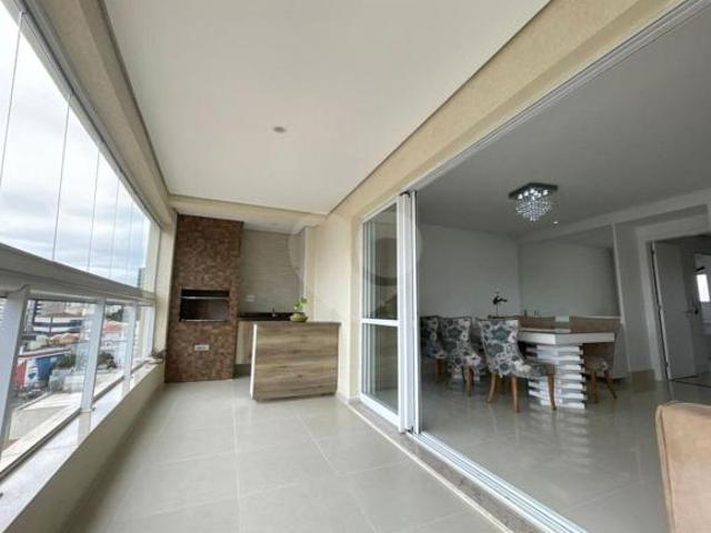 Apartamento a venda Residencial em SANTANA