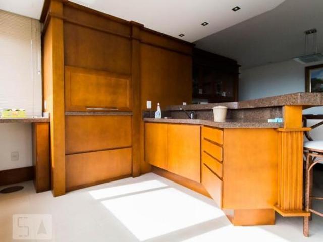 Apartamento à Venda Rio Branco, 3 Quartos, 177 m² Porto Alegre