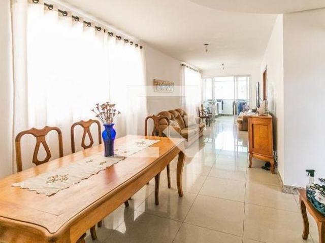 Apartamento à Venda São José, 4 Quartos, 147 m2