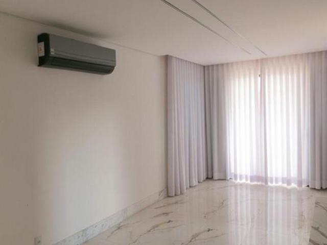 Apartamento à Venda São Luíz, 4 Quartos, 164 m2