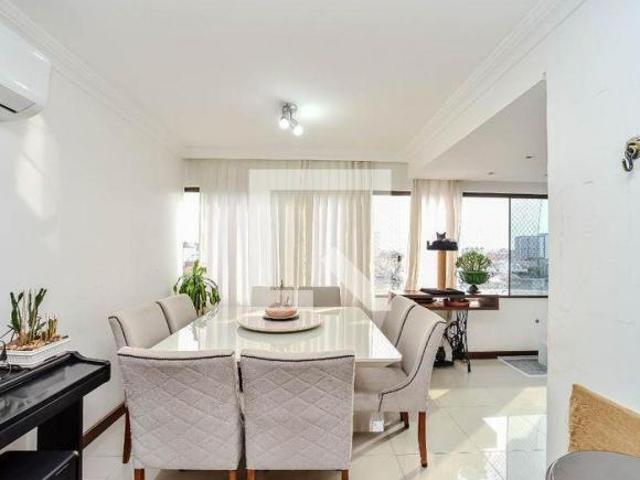 Apartamento à Venda São Sebastião, 3 Quartos, 83 m² Porto Alegre