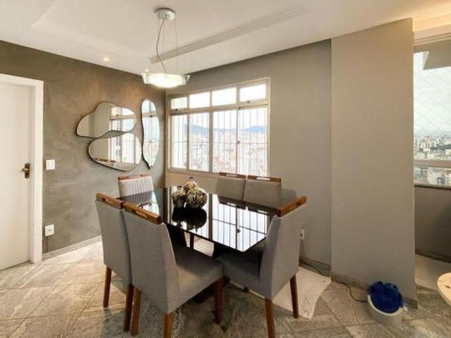 Apartamento à Venda Sagrada Família, 4 Quartos, 180 m2