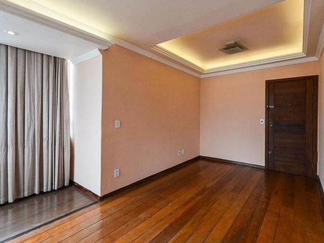 Apartamento à Venda Sagrada Família, 3 Quartos, 80 m2