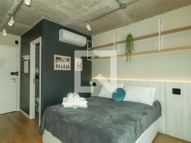 Apartamento à Venda Santa Cecília, 1 Quarto, 20 m² Porto Alegre