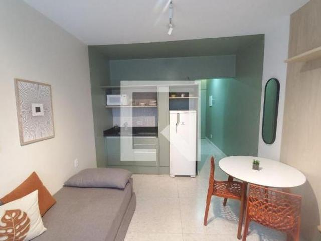 Apartamento à Venda Santa Cecília, 1 Quarto, 30 m2