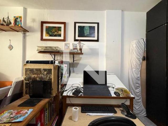 Apartamento à Venda Santa Cecília, 1 Quarto, 34 m2