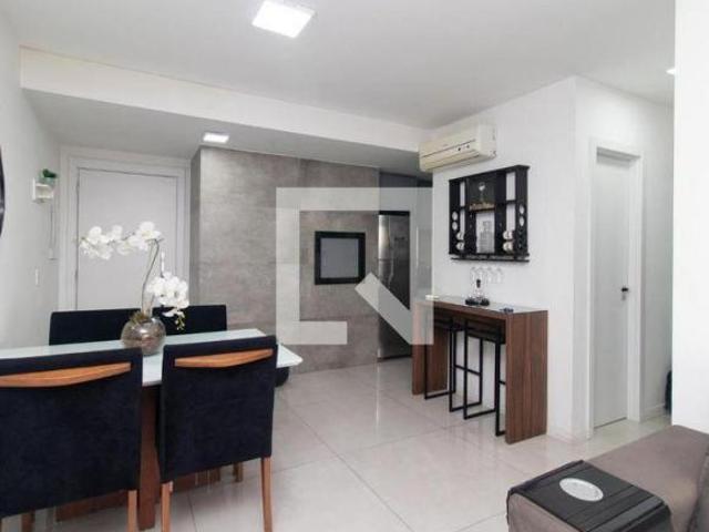Apartamento à Venda Santana, 2 Quartos, 58 m² Porto Alegre