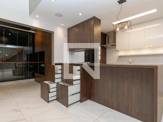 Apartamento à Venda Santo Amaro, 1 Quarto, 76 m2