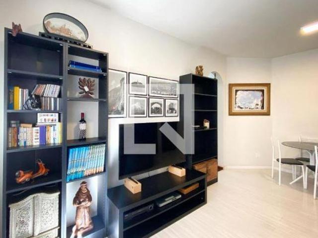 Apartamento à Venda Santo Antônio, 3 Quartos, 75 m² Belo Horizonte