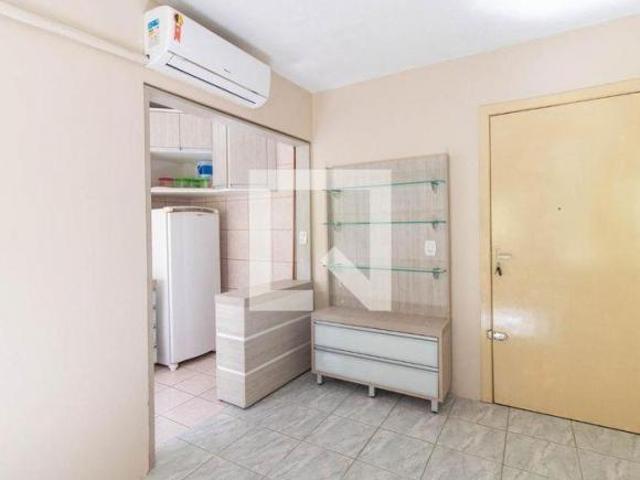 Apartamento à Venda Santo Antônio, 1 Quarto, 38 m² Porto Alegre