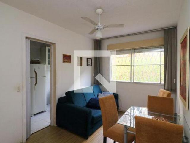 Apartamento à Venda Santo Antônio, 1 Quarto, 39 m² Porto Alegre
