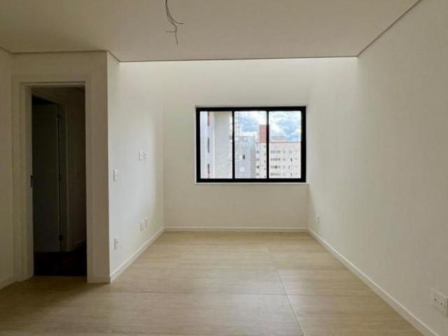 Apartamento à Venda Santo Antônio, 2 Quartos, 128 m2