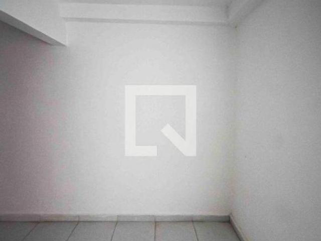 Apartamento à Venda Sapopemba, 2 Quartos, 43 m2