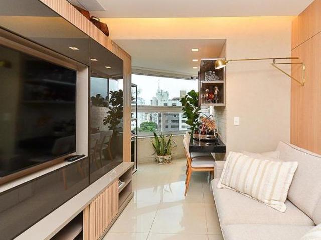 Apartamento à Venda Serra, 2 Quartos, 136 m2