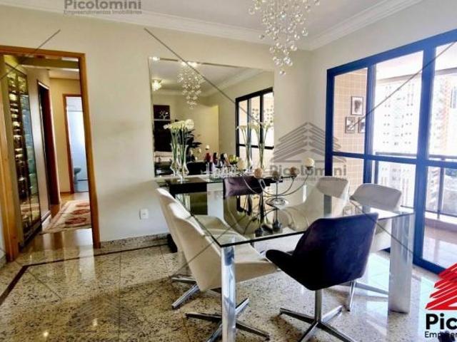 Apartamento à venda, Tatuapé,120 m²,03 quartos, 01 suíte com hidro e sacada,ampla sala,sacada envidr