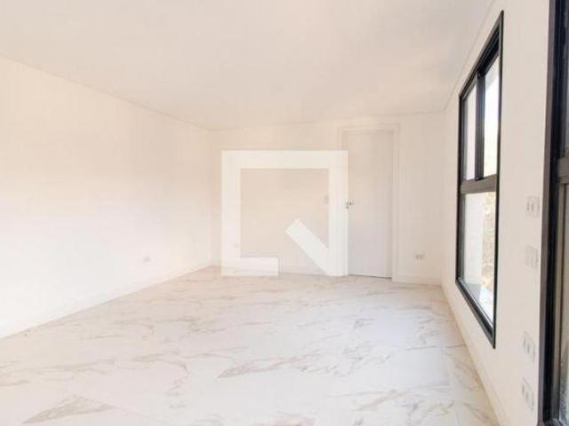 Apartamento à Venda Uberaba, 1 Quarto, 28 m² Curitiba