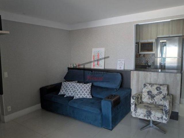 Apartamento em Vila Carrão