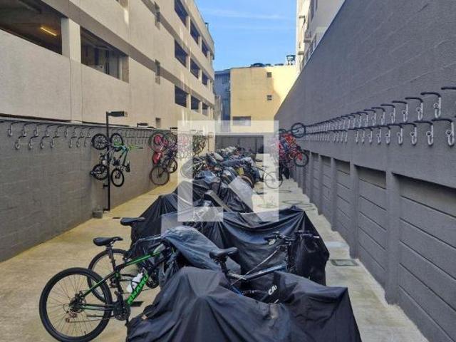 Apartamento à Venda Veleiros, 2 Quartos, 40 m2