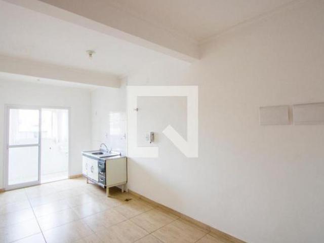 Apartamento à Venda Vila América, 2 Quartos, 90 m2