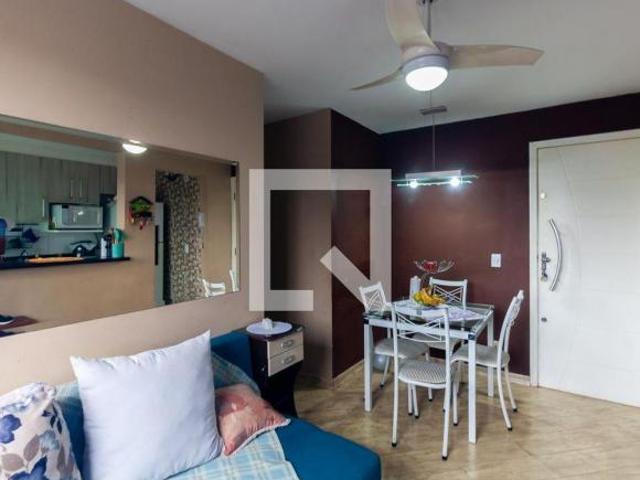 Apartamento à Venda Vila Ema, 2 Quartos, 50 m2