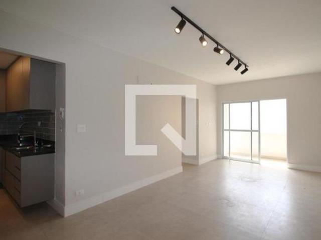 Apartamento à Venda Vila Olímpia, 2 Quartos, 140 m2