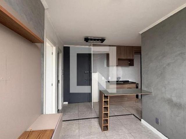 Apartamento à Venda Vila Serralheiro, 2 Quartos, 34 m2