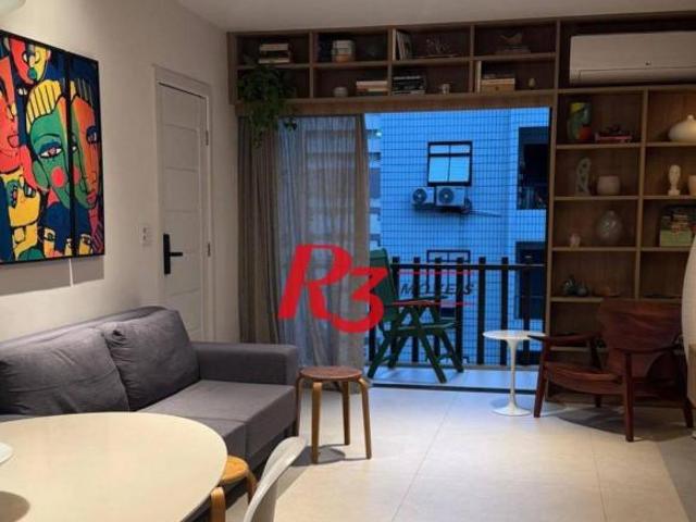Apartamento à venda, 140 m² por R$ 1.380.000,00 Pompéia Santos/SP