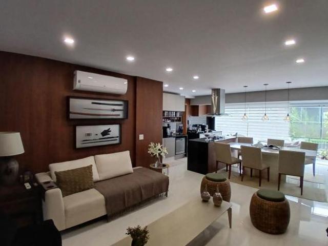 Apartamento à venda, 108 m² por R$ 1.910.000,00 Granja Viana Cotia/SP