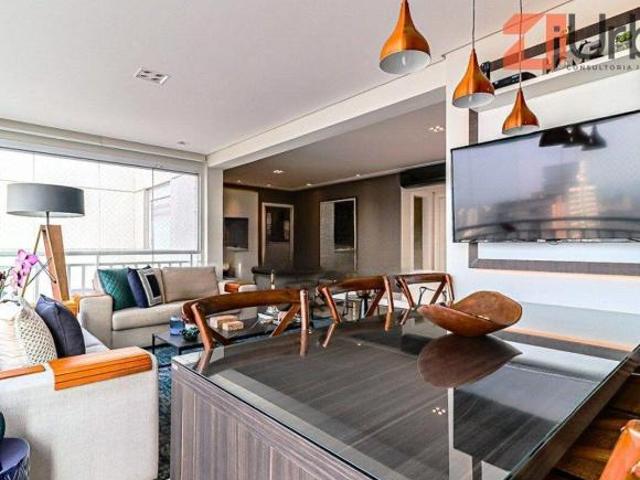 Apartamento à venda 139m², 4 dormitórioss, 3 vagas próximo ao Terminal Lapa