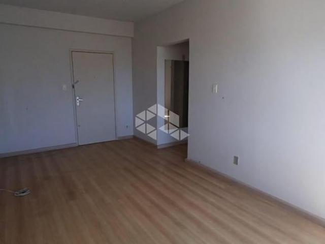 Apartamento à venda, 1 dormitórios e elevador no bairro Floresta Porto Alegre/RS