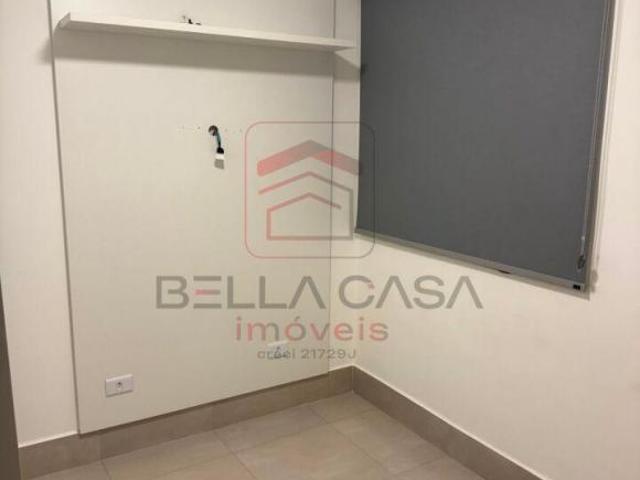 Apartamento à Venda ? 28 m² | 1 Dormitório com Varanda