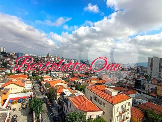 Apartamento a venda 2 dormitórios, 1 vaga de garagem