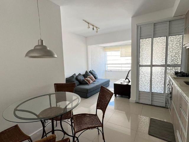 Apartamento À Venda, 2 Quartos, Bela Vista, São Paulo