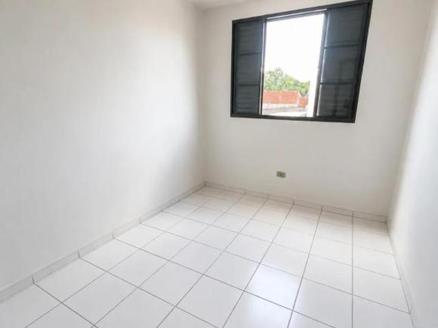 Apartamento à Venda | 2 quartos | Jardim Guairaca, Maringá