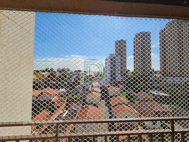 APARTAMENTO À VENDA 2 VAGAS DE GARAGEM VISTA LIVRE