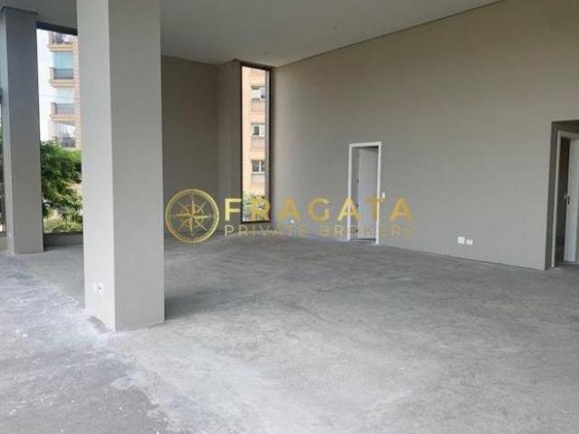 Apartamento à venda, 383 metros 4 suítes e 6 vagas Higienópolis/SP